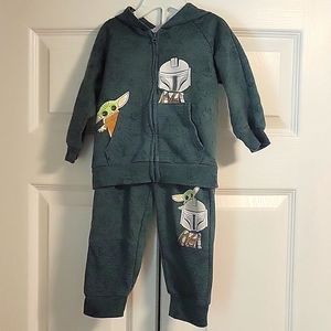 Star Wars green sweatsuit 24month